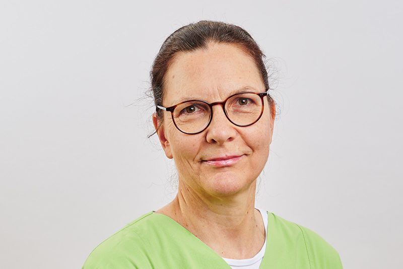 Dr. Susanne Pawlow-Handt