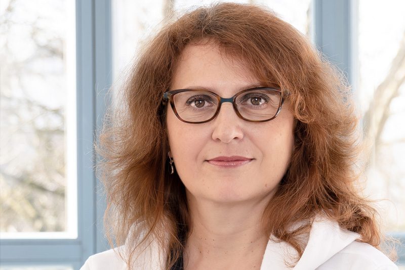 Dr. Antonela Dumitrescu